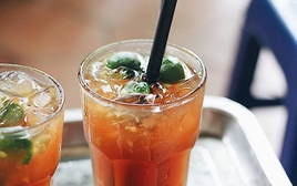 Mỹ đánh giá: Suy thận rất “sợ” loại nước quen thuộc này, nhiều người Việt uống suốt mà không biết