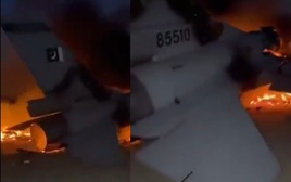 Sự thật hình ảnh Afghanistan bắn hạ máy bay F-16 Pakistan