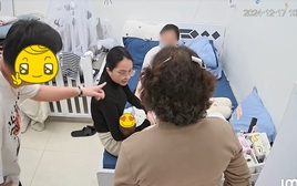 Con dâu mới sinh 10 ngày phát hiện chồng đi với gái lạ, mẹ chồng sỉ vả: "Đàn ông không thể của riêng mình được"