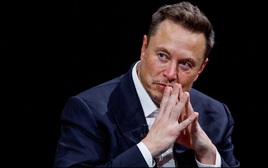 Người giàu nhất lịch sử Elon Musk cảm thán 'Tiền không mua được hạnh phúc'