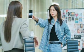 Khi đồng nghiệp hỏi mỉa: “Thưởng nhiều thế sao không khao?”, người EQ thấp tức tối còn người EQ cao chỉ đáp một câu mà đối phương ngượng chín mặt