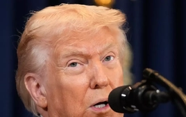 Tổng thống Mỹ dọa giáng đòn mạnh gấp 20 lần vào Iran