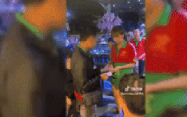 Chủ quán nói về tính cách nam nhân viên phục vụ trúng vé số độc đắc 18 tỉ đồng