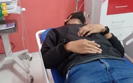 Nam tài xế phát hiện ung thư phổi giai đoạn cuối nhờ 1 khó chịu rất nhiều người tưởng “chuyện nhỏ” khi ngồi xe hơi