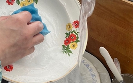 Trong nhà có 4 loại bát đĩa này nên vứt bỏ ngay! Đừng để cả nhà âm thầm "nuốt độc"