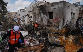 Dấu hỏi lớn sau vụ tên lửa Iran xuyên thủng hệ thống phòng không nổi tiếng của Israel