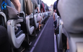 Tỉnh giấc giữa chuyến bay của hàng không Trung Quốc, người phụ nữ bất ngờ với những gì mình chứng kiến