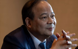 Bí ẩn vị Chủ tịch Trung Quốc khiến cả nước Mỹ phải nhờ cậy nếu muốn làm xe điện, từ Ford đến Tesla đều nhún nhường hợp tác