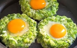 3 loại rau đã tốt cho mắt lại bổ gan, phòng ung thư, "có lợi" cho dạ dày: Chợ Việt ngày nào cũng bán