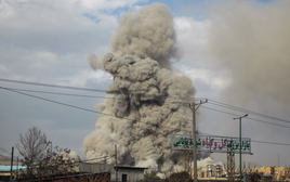 Iran tung đòn đáp trả chưa từng có, oanh tạc trung tâm tình báo Mỹ