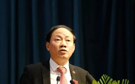 Chủ tịch HĐND và UBND tỉnh Gia Lai cùng tái đắc cử khóa mới