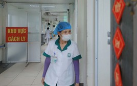 Hà Nội ghi nhận 17 ca COVID-19, theo dõi biến thể "ve sầu" BA.3.2