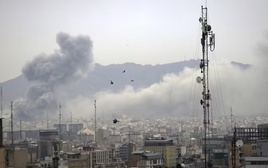 Mỹ dùng tên lửa chưa từng thực chiến để tấn công trường học ở Iran?