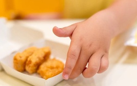 Nạp quá nhiều những món ăn này, trẻ dễ "tăng động"