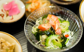 Thực đơn trường thọ của người sống đến 100 tuổi có gì lạ? Nghiên cứu cho thấy 4 chế độ ăn này có thể tăng đáng kể khả năng sống thọ