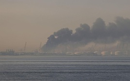 Vì sao các nước Vùng Vịnh không trả đũa dù bị Iran nã mưa tên lửa và UAV?