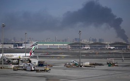 Xung đột Trung Đông: Vietnam Airlines mất thêm 2.000 USD/chuyến bay, ACV nguy cơ hụt thu 10,9 triệu USD/tháng