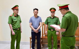 Vụ 'xã hội đen núp bóng doanh nghiệp' ở Phú Thọ: Bắt giữ 5 cán bộ, cựu cán bộ