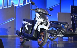 Xe tay ga Yamaha vừa ra mắt khách Việt: Động cơ hybrid ăn ít xăng hơn cả Sirius, giá cạnh tranh Vision