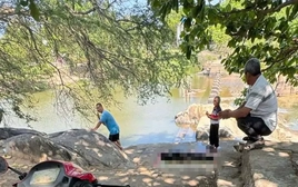 Phát hiện thi thể dưới chân đập Đá Dựng sau tin báo