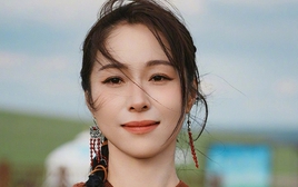 4 người nổi tiếng nhận vơ tri thức rồi bị dân mạng "bóc phốt": 2 người ê chề đến mức phải rút khỏi showbiz!