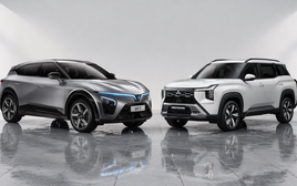 Ngôi 'vua phân khúc' của Mazda CX-5 lung lay dữ dội