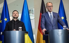 Thủ tướng Đức muốn đưa đàn ông Ukraine ở nước này ra mặt trận