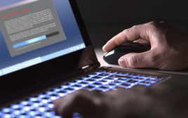 Công an chỉ ra lý do người dân có thể bị rò rỉ tài khoản ngân hàng, tài liệu công việc, mật khẩu MXH, ảnh riêng tư... vào tay lừa đảo