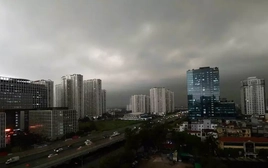 Mưa dông bao trùm miền Bắc, một người thiệt mạng