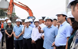 Bí thư Hà Nội Trần Đức Thắng ra 'tối hậu thư' khi kiểm tra 3 dự án trọng điểm