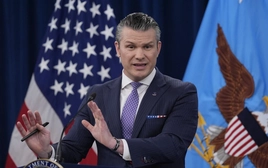 Bộ trưởng Chiến tranh Mỹ bị nghi mua cổ phiếu vũ khí trước chiến dịch tấn công Iran