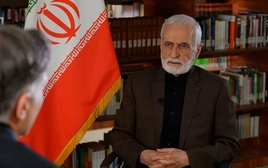 Cố vấn lãnh tụ tối cao Iran bị thương sau khi cảnh báo chiến tranh có thể kéo dài