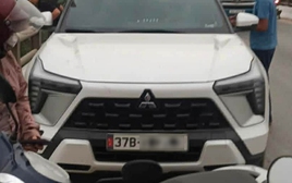 Danh tính cô gái nghi để lại ô tô trên cầu rồi mất tích ở Nghệ An