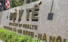 Nêu đích danh bộ, ngành chậm cắt giảm thủ tục hành chính