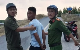 Bắt giữ gã chồng đâm chết vợ rồi bế con 9 tháng tuổi bỏ trốn