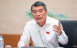 Thủ tướng: Dự kiến nâng ngưỡng chịu thuế với hộ kinh doanh lên 1 tỷ đồng/năm