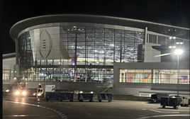 Người phụ nữ rơi từ độ cao hơn 15m, tử vong tại sân bay