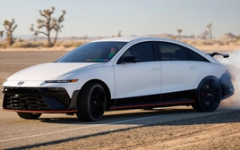 Hyundai sắp "phổ cập" một tính năng từ bản N xuống xe phổ thông: Không cần 600 mã lực vẫn có cảm giác đạp côn sang số