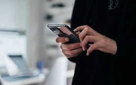 Không cuộc gọi, không thao tác, vẫn bị “bay” hơn 38 triệu vì điện thoại “đơ”: Cảnh báo chiêu lừa mới cực tinh vi mà nhiều người Việt hay chủ quan