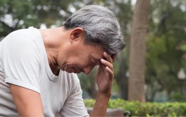 Lương hưu 10 triệu đồng, vợ chồng U65 thoả thích đi du lịch, dưỡng già, sau 5 năm hối hận vô cùng: Không có kế hoạch tuổi già khó sống