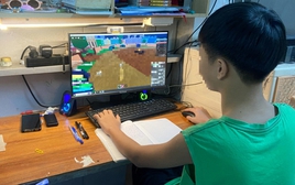 Con trai lớp 7 kiếm hơn 130 triệu đồng từ cày game, mẹ đòi cấm vì sợ con hư và lời khuyên từ chuyên gia