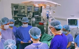 Thiếu nữ 19 tuổi người Anh hiến tạng cứu 3 bệnh nhân Việt Nam