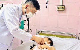 Vụ hàng chục học sinh đau bụng, sốt: Sở Y tế TPHCM thông tin thêm