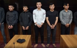 Nhóm đối tượng vác phóng lợn, mác tự chế chém nhau náo loạn quán nhậu