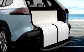 Toyota Corolla Cross bản đặc biệt có trang bị giống Rolls-Royce