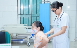 Tỷ lệ phát hiện sớm ung thư phổi dưới 10% và cảnh báo từ chuyên gia Bạch Mai