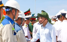 Sẽ xây dựng cơ chế đãi ngộ đặc thù cho lực lượng y tế tại hải đảo