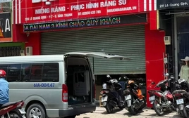 TPHCM: Cảnh sát xuất hiện tại loạt phòng khám nha khoa liên quan vụ ly hôn nghìn tỷ