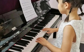 Bố coi trọng 3 điều này, con cái thường sẽ ưu tú