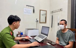 Phát hiện giao dịch lên tới gần 100 triệu đồng, Công an ra quyết định khởi tố Nguyễn Văn Ngọc SN 1989